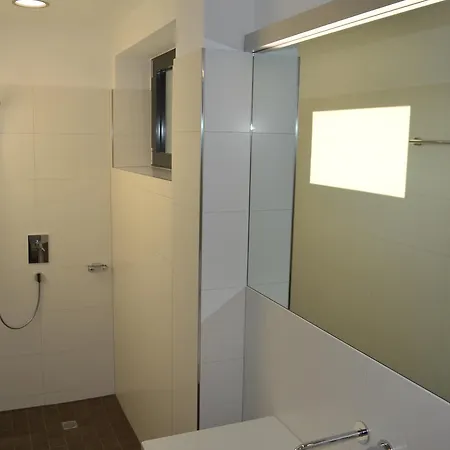 Business Hotel