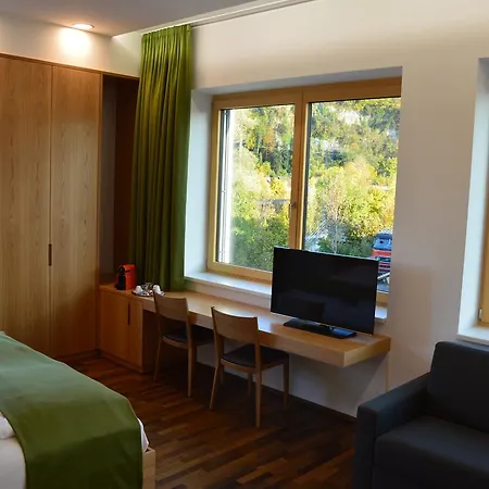 Hotel Business 2*
